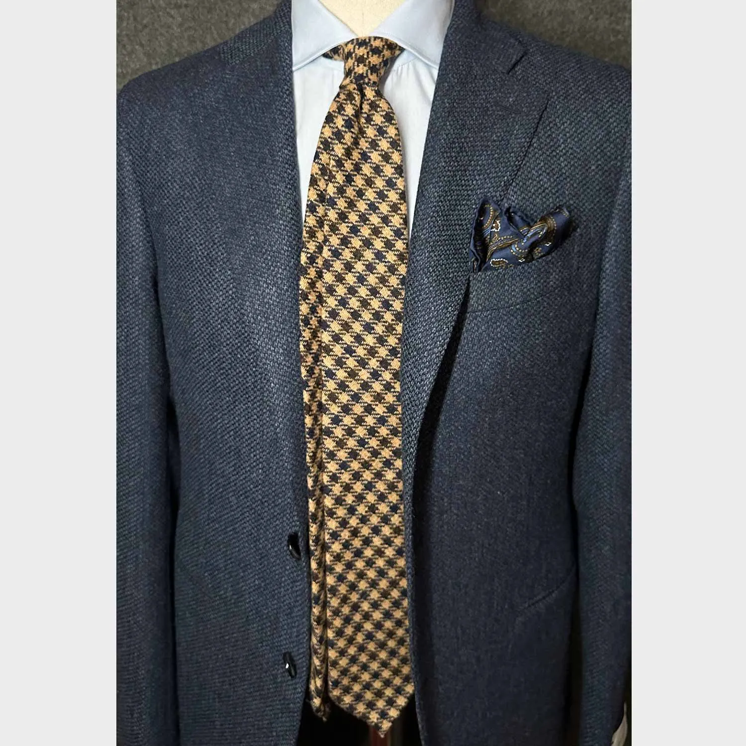 F.Marino Tweed Tie 3 Folds Checked Camel