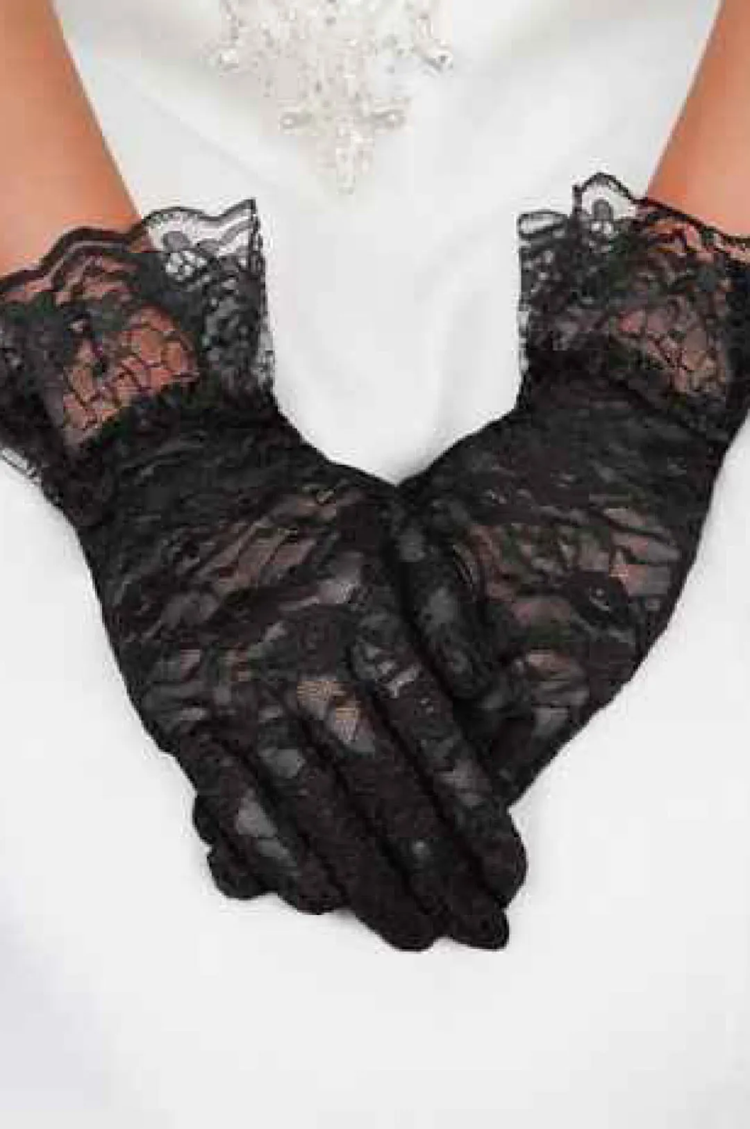 Ruffle Wrist Lace Gloves