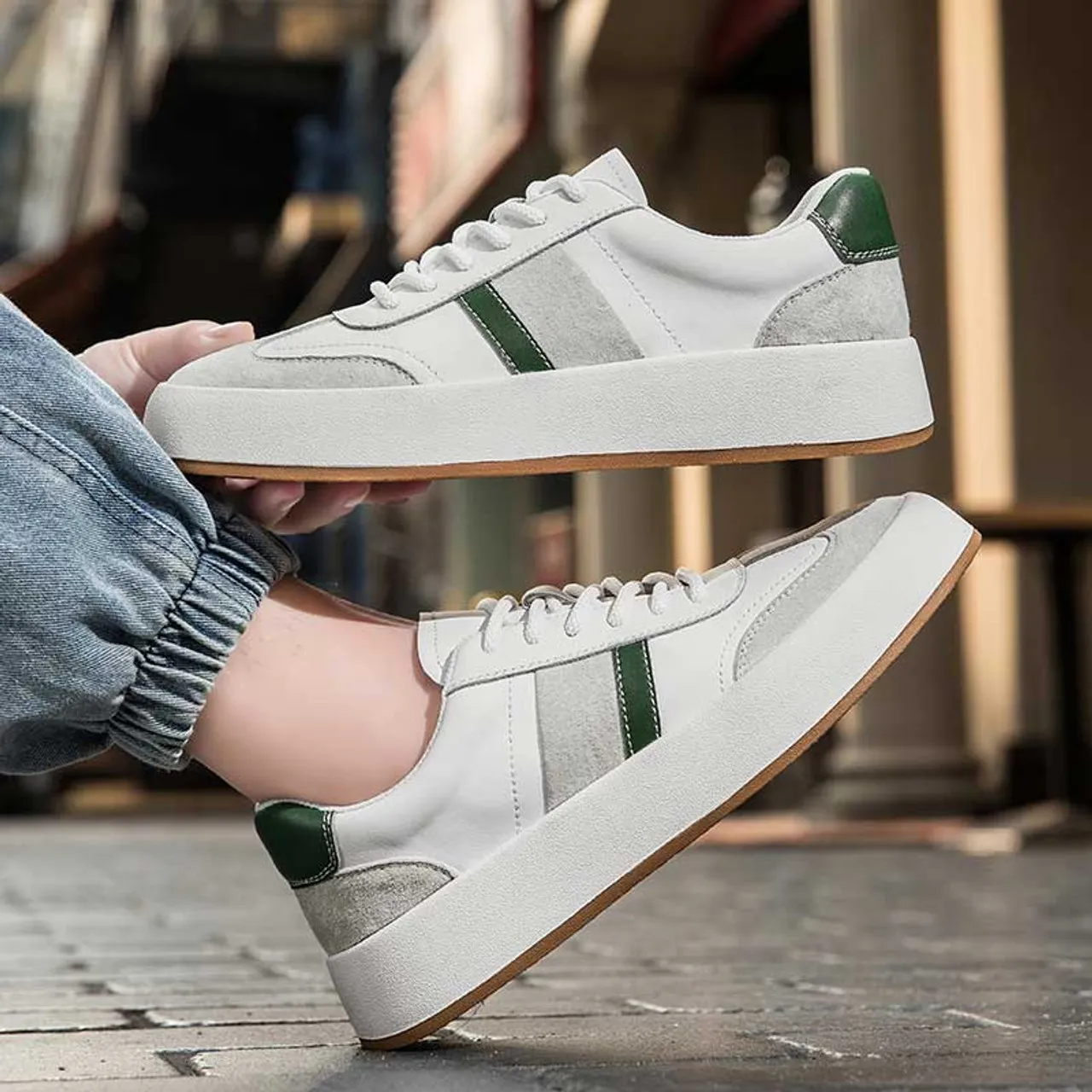 White green stripe casual shoe sneaker 2728